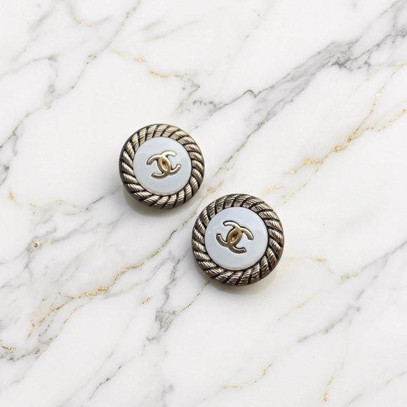 Upcycled Jewelry - Luxury White/Gold Upcycled Vintage Button Earrings 20mm